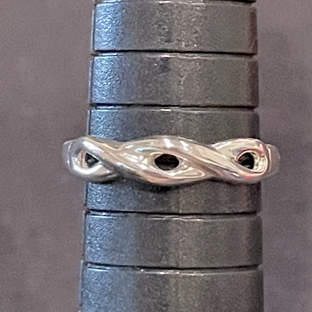 Vintage silver ring